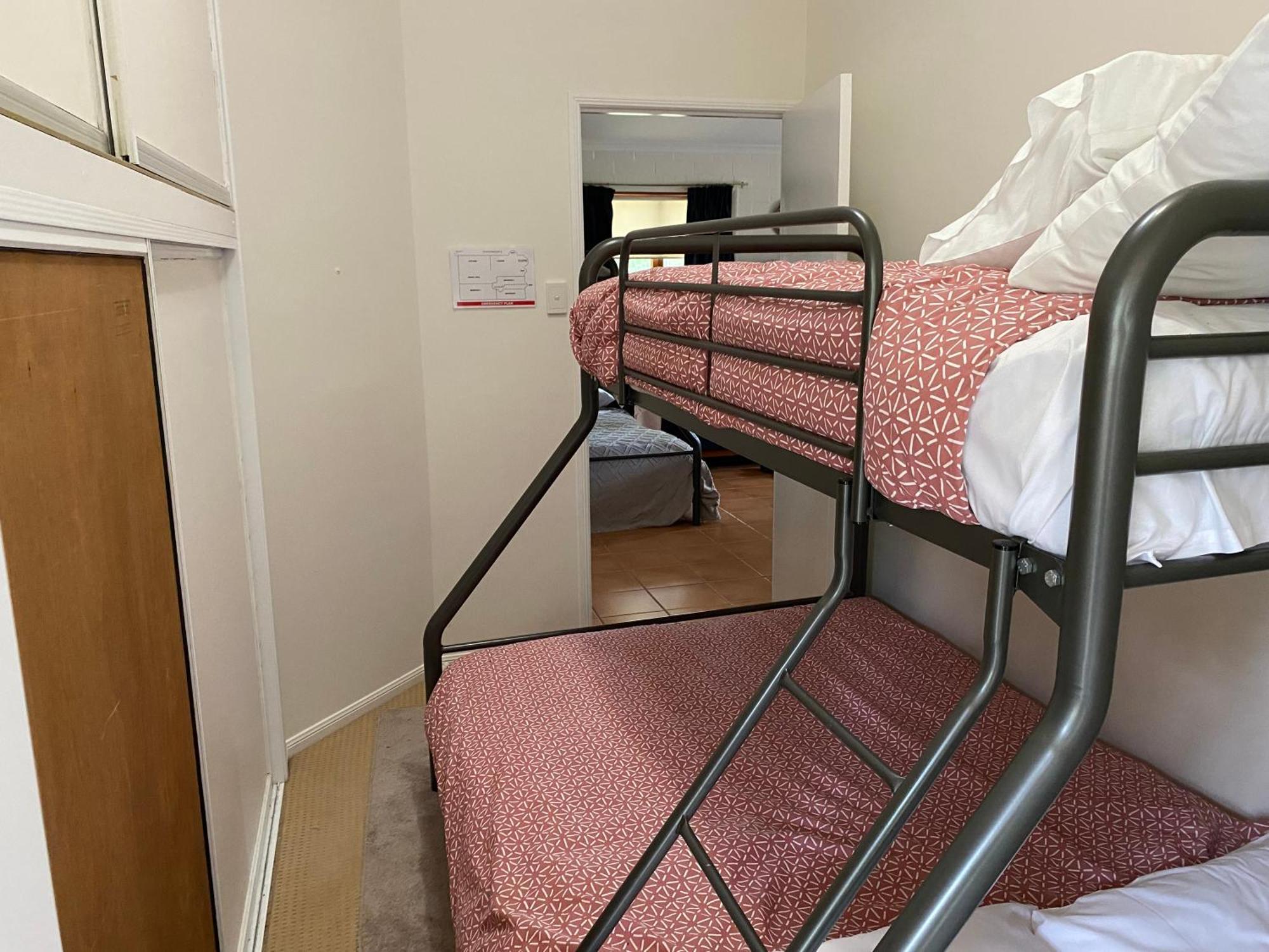 Ballandean Girraween Country Inn المظهر الخارجي الصورة